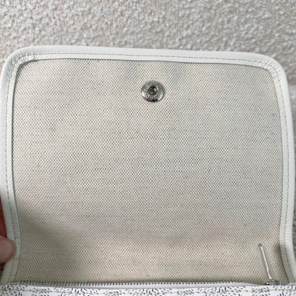 Authentic Goyard Goyradine Coated Canvas Plumet Bag - Picture 6 of 16